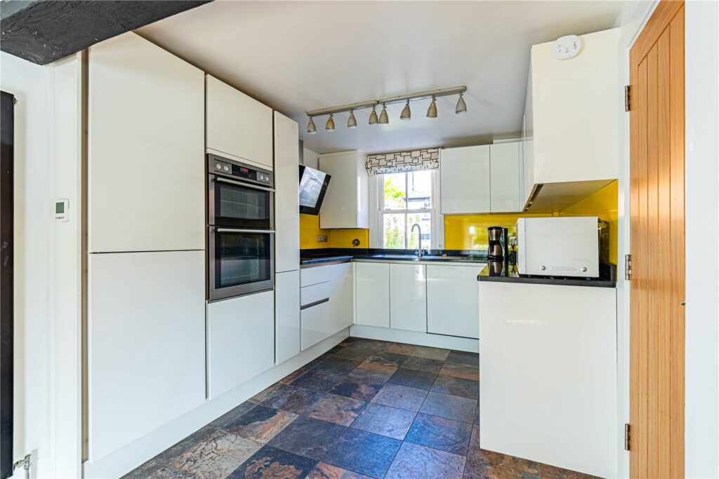 Grange Lane, Letchmore Heath