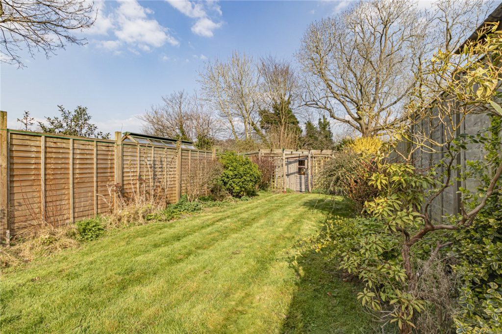 Dudswell Lane, Dudswell