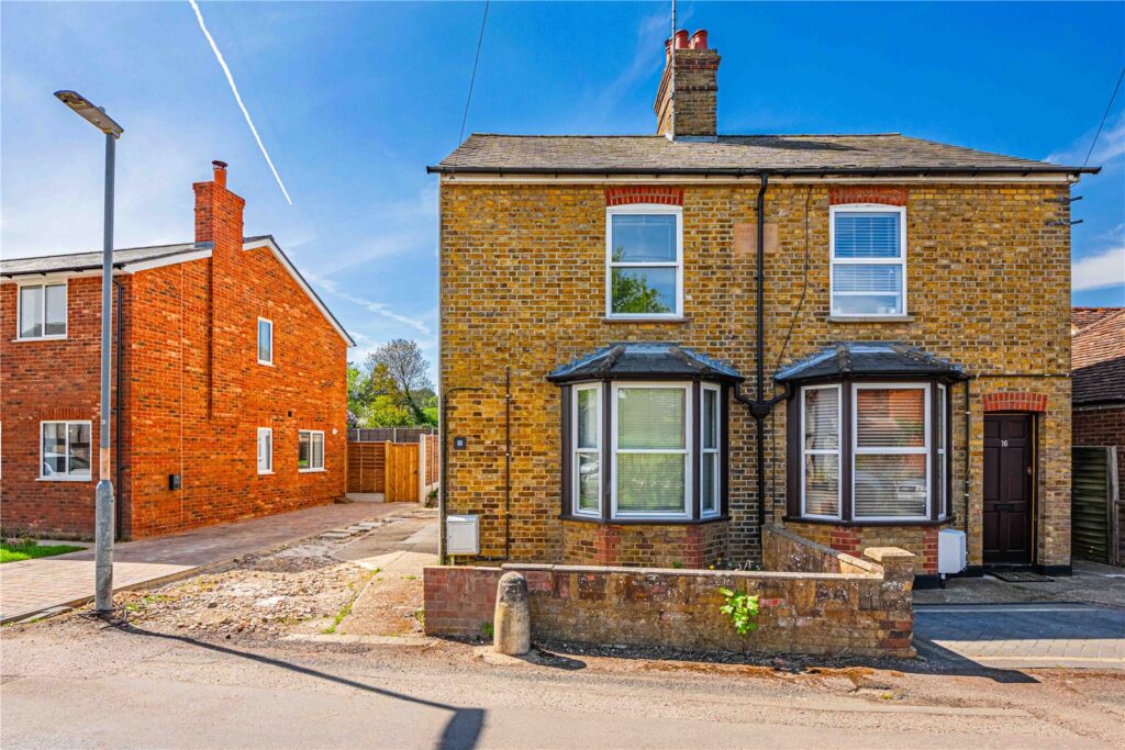 Bourne End Lane Image