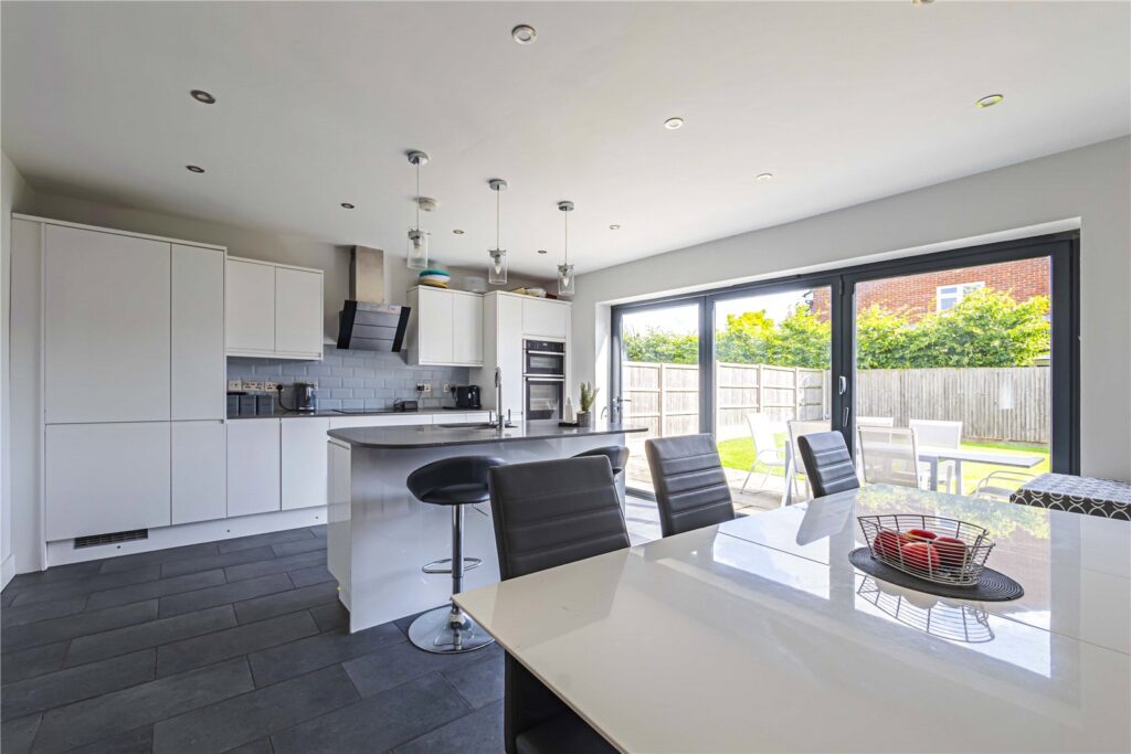 Harvey Drive, Dagnall