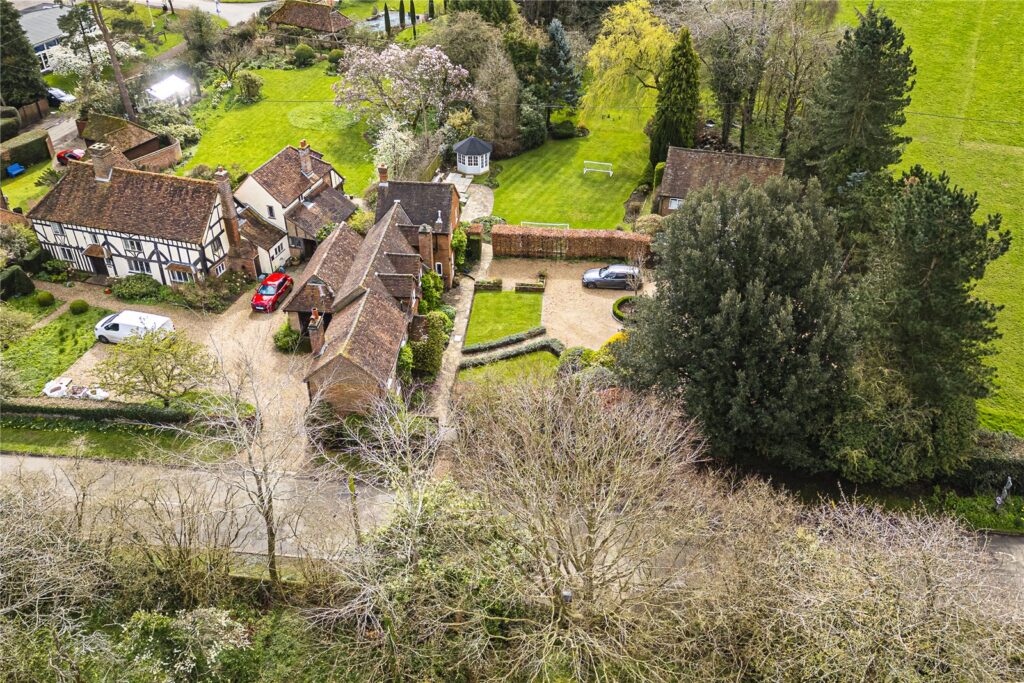 Flaunden Image