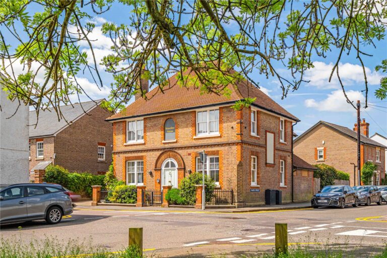 Ravens Lane, Berkhamsted