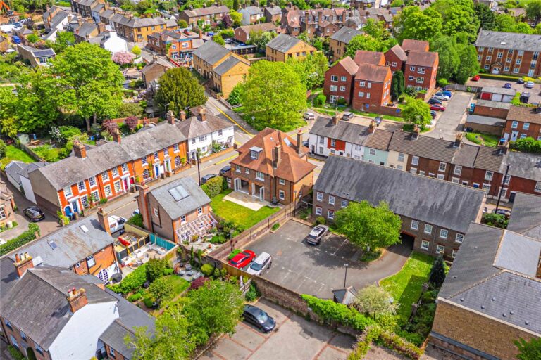 Ravens Lane, Berkhamsted