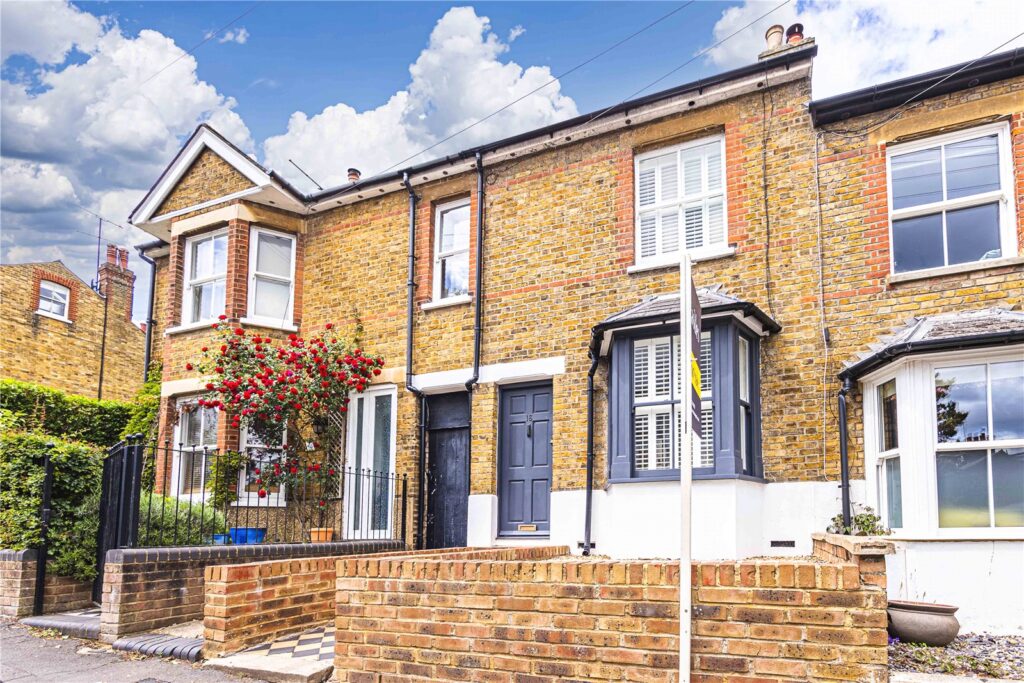 Cross Oak Road Image