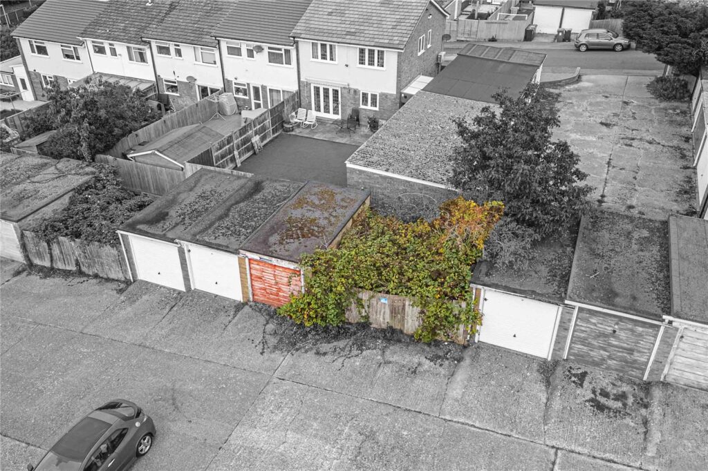 Land To Rear Of Small Acre Image