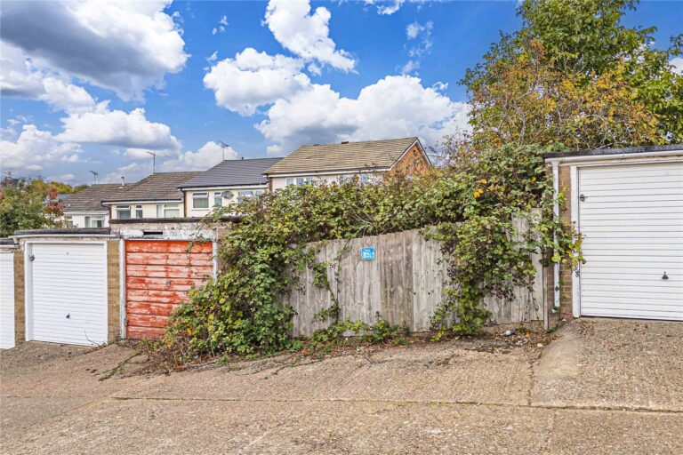 Land To Rear Of Small Acre, Hemel Hempstead