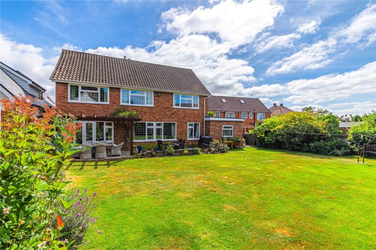 St. Michaels Avenue, Leverstock Green