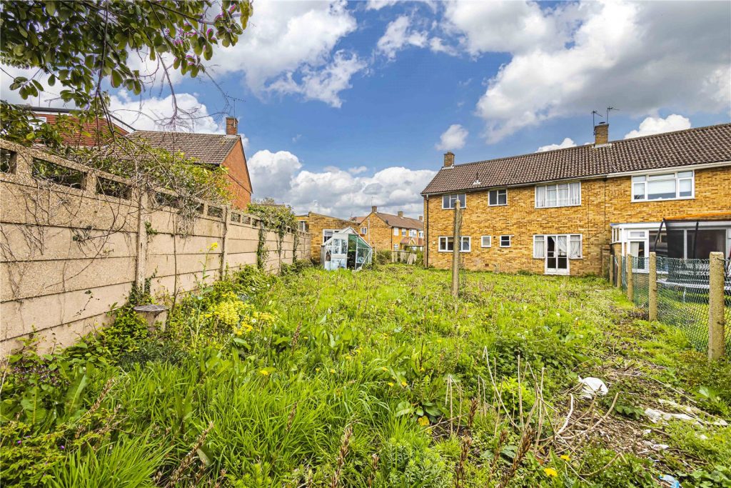 Widmore Drive, Hemel Hempstead