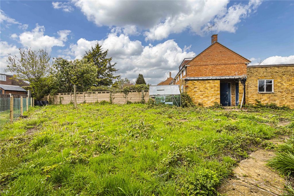 Widmore Drive, Hemel Hempstead