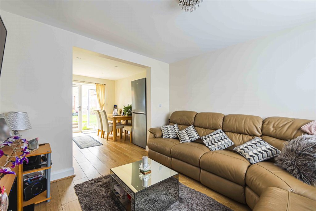Bronte Crescent, Woodhall Farm