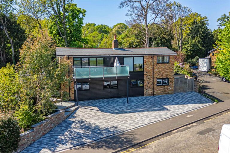 Bury Hill Close, Boxmoor