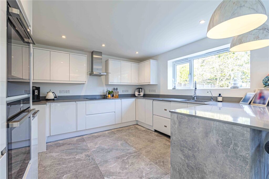 Lombardy Close, Leverstock Green