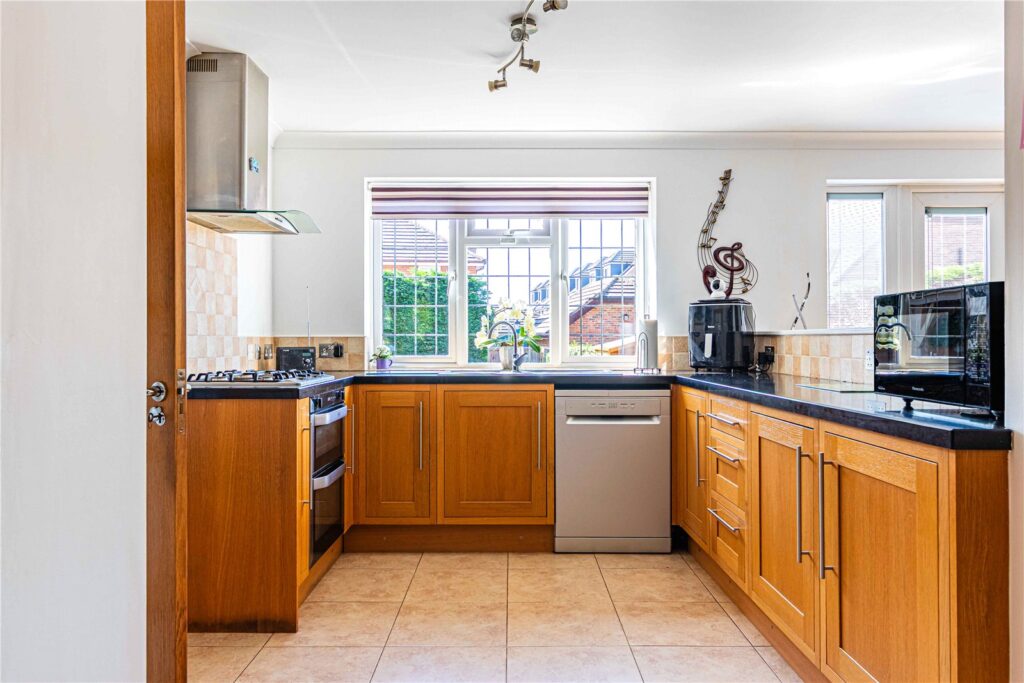 Branksome Close, Adeyfield