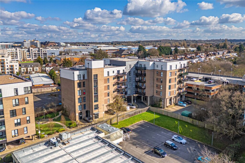 Elstree Way Image