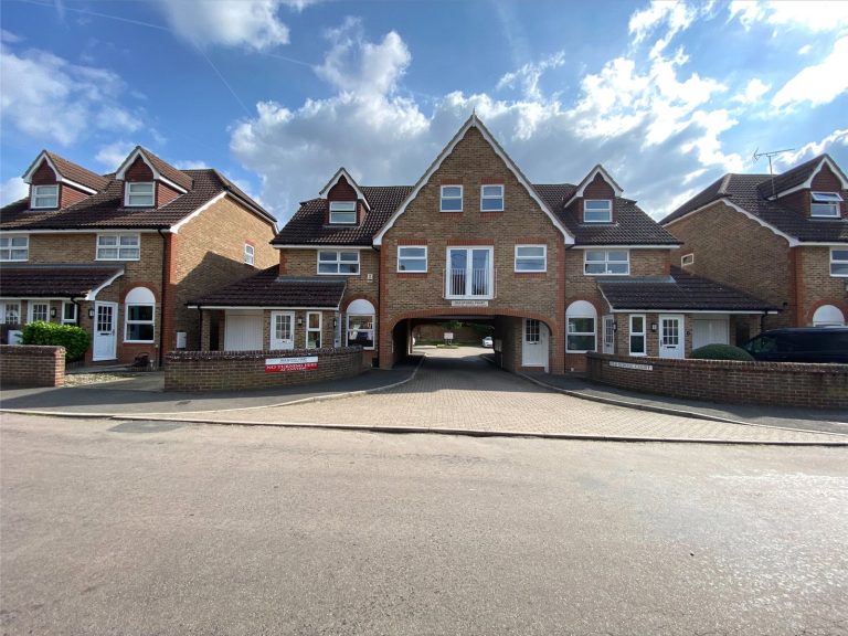 School Lane, Eaton Bray