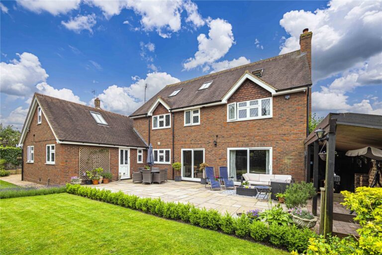 Richmond Court, Eaton Bray