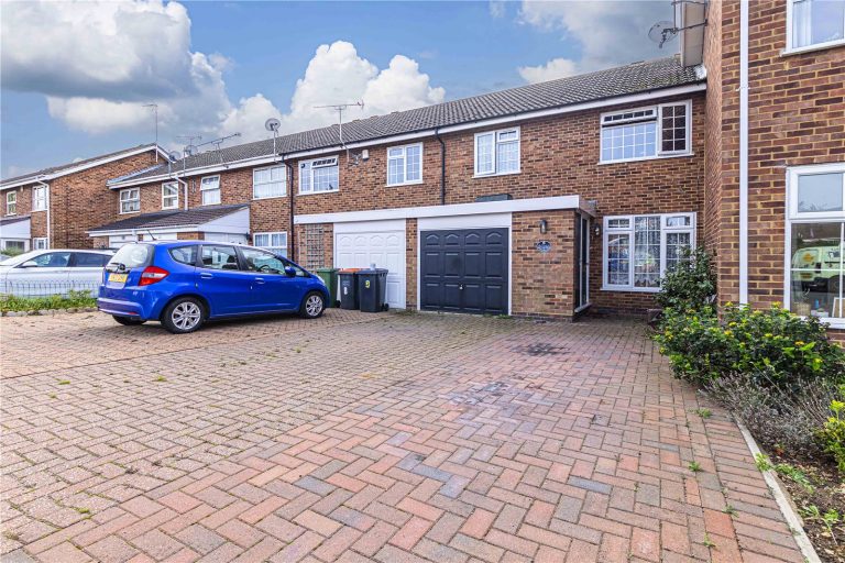 Centauri Close, Leighton Buzzard