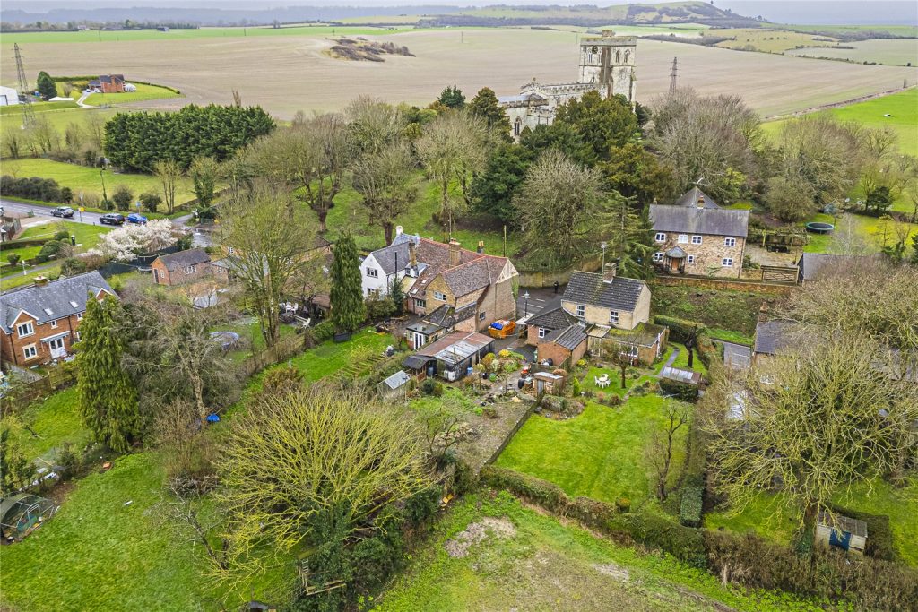 Church End, Edlesborough