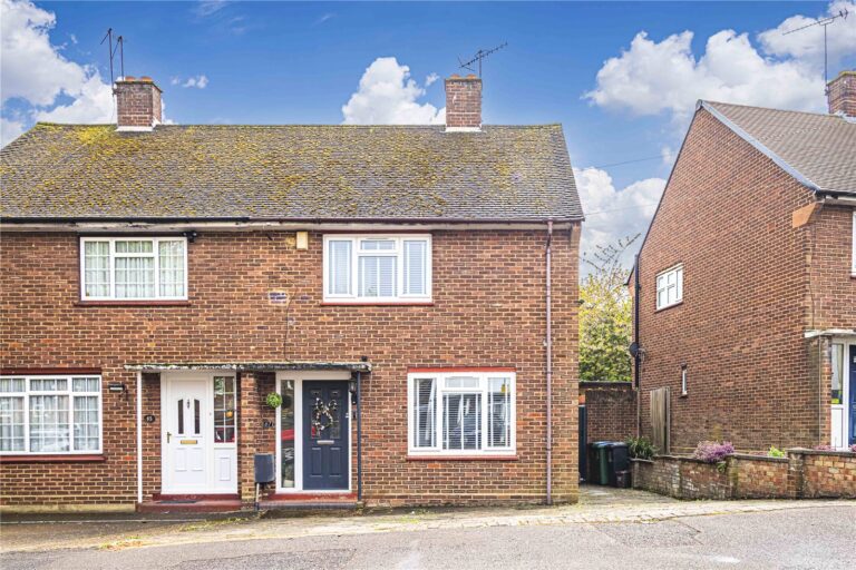 Gaddesden Crescent, Watford