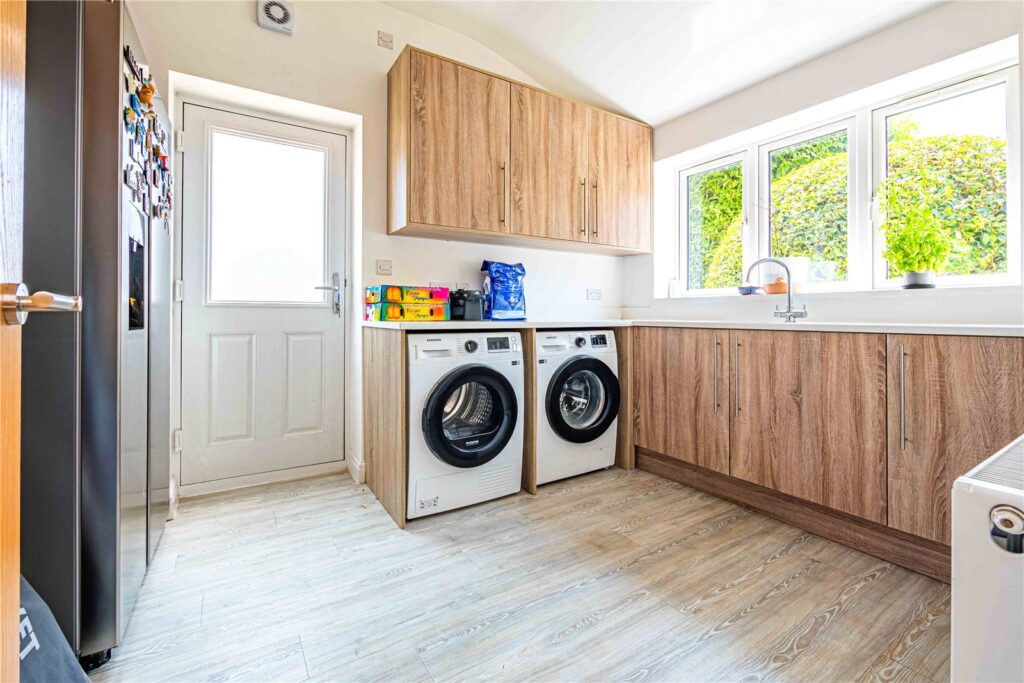 Hilltop Road, Kings Langley