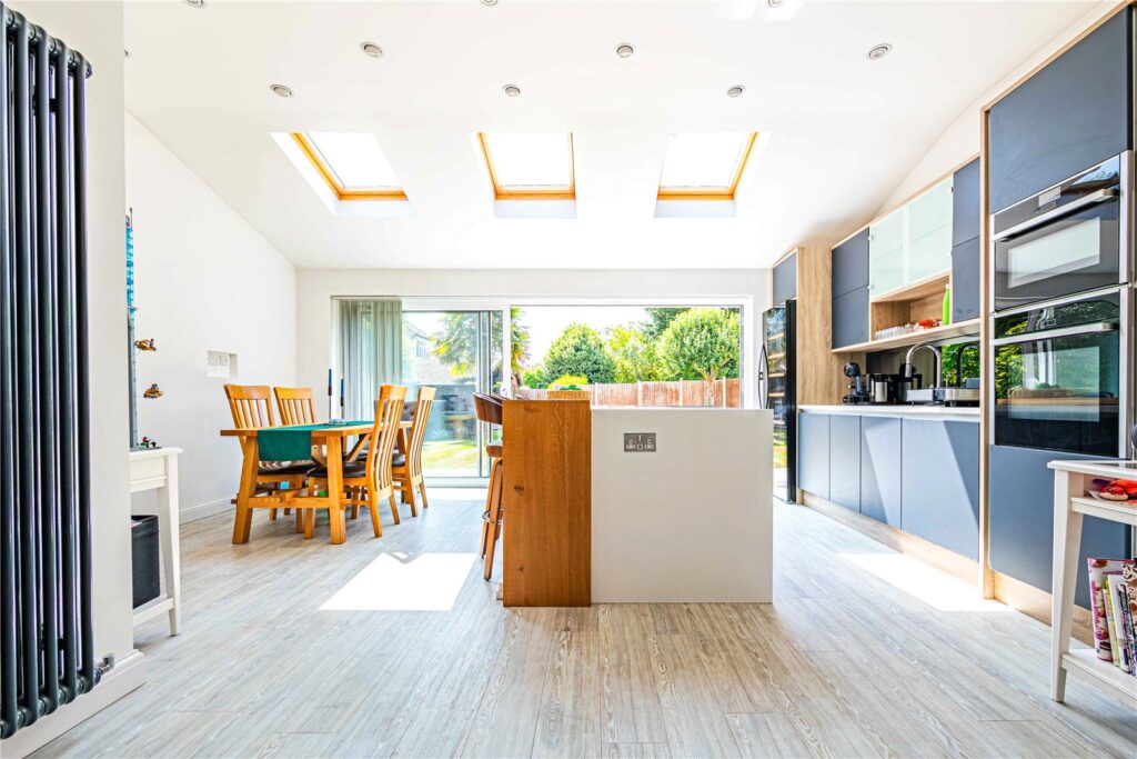 Hilltop Road, Kings Langley