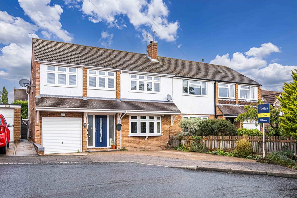 Chantry Close Image