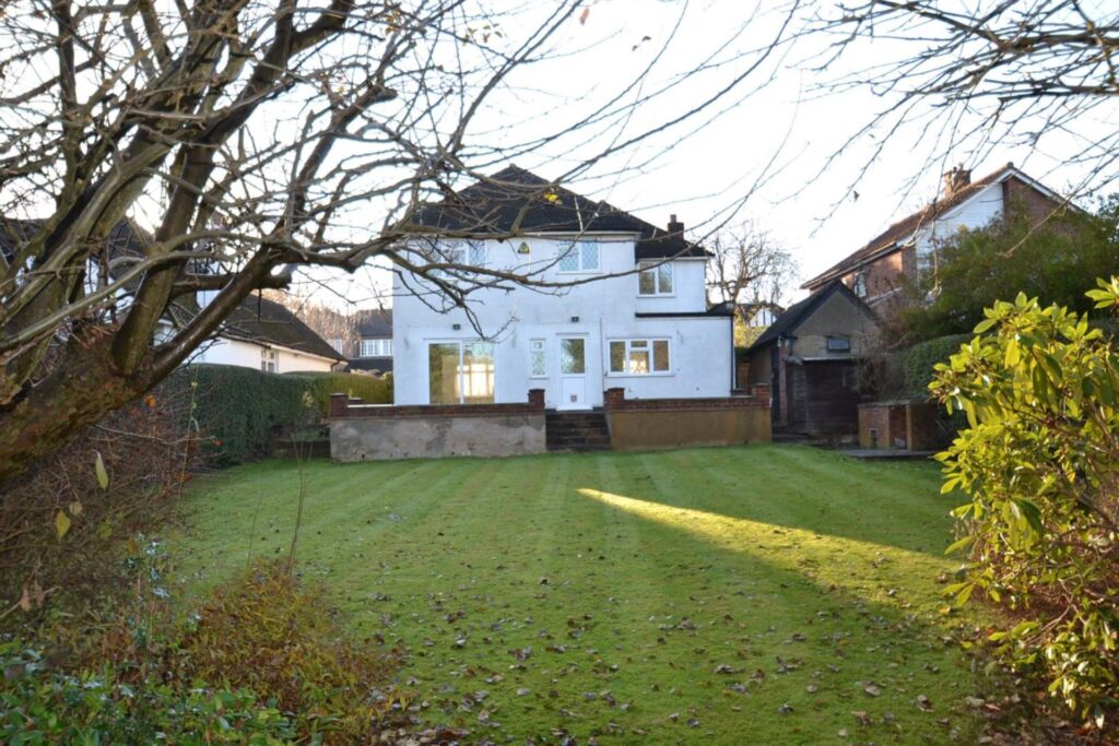 Goodyers Avenue, Radlett