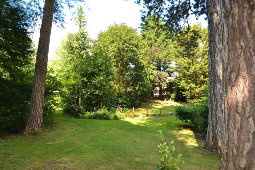Flat 11 Gills Hill, Radlett