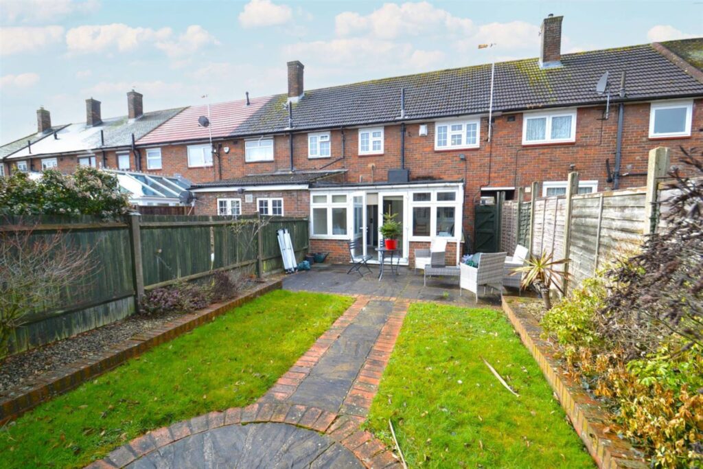 Theobald Street, Borehamwood