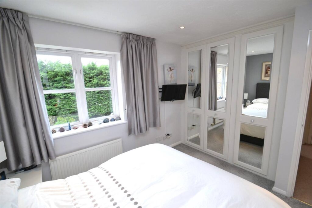Highfield, Watford