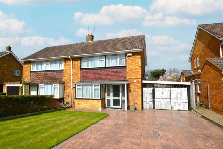 Heyford Road, Radlett
