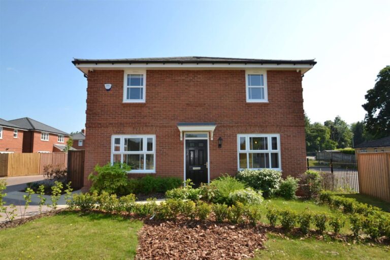 Heath Way, Shenley