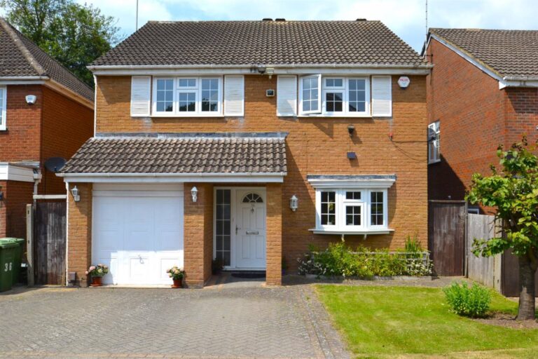 Nicholas Road, Elstree