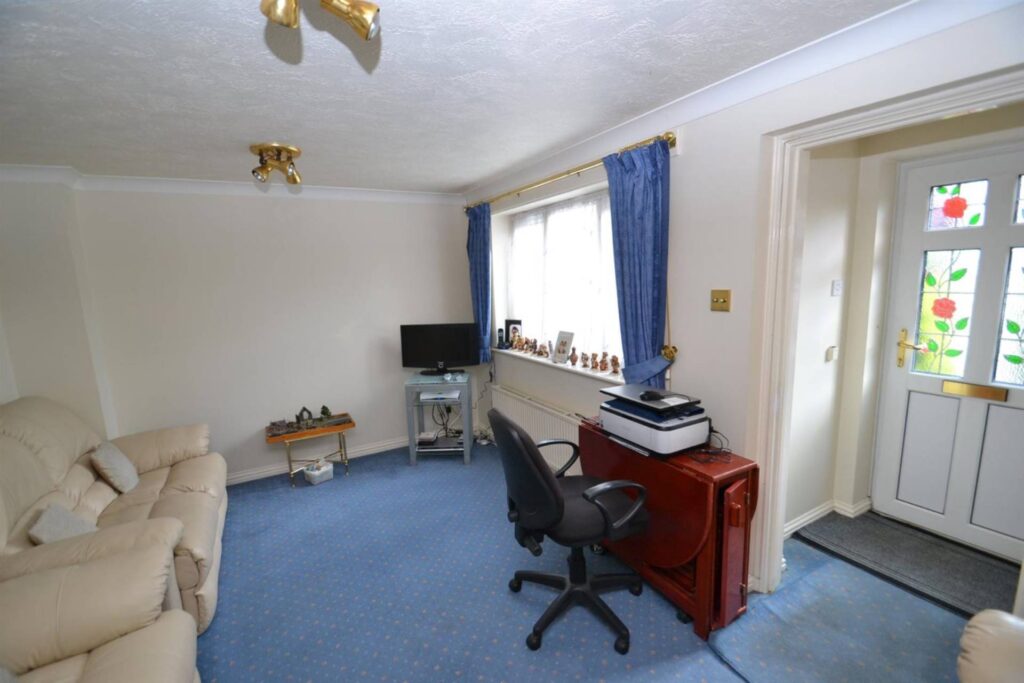 Oberon Close, Borehamwood
