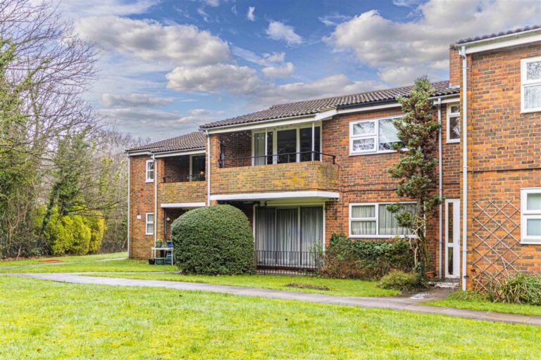 Sherland Court, The Dell