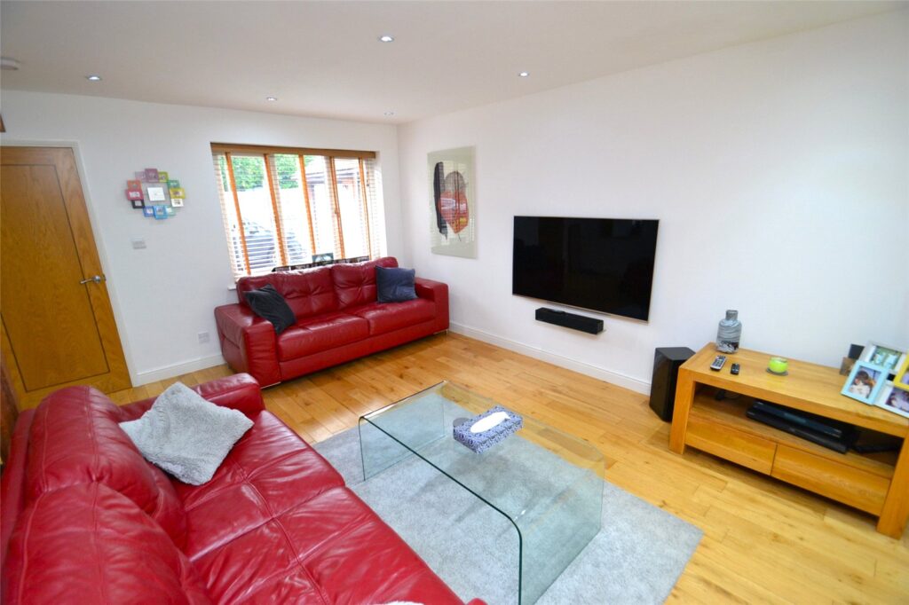 Clarendon Mews Image