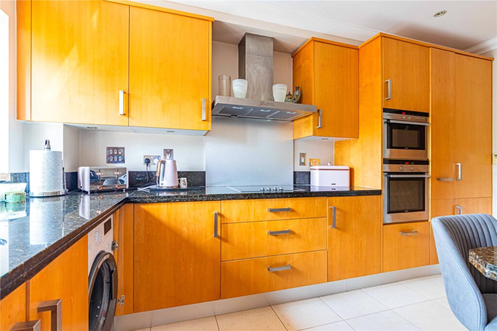 Wall Hall Drive, Aldenham